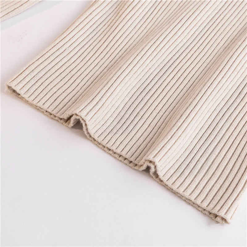 Clothing Pull Sweater