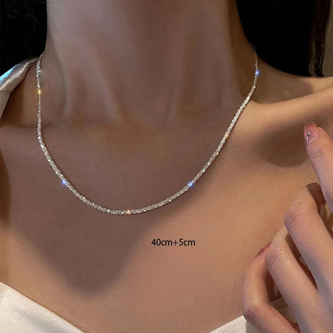 Silver Color Sparkling Necklace For Women's