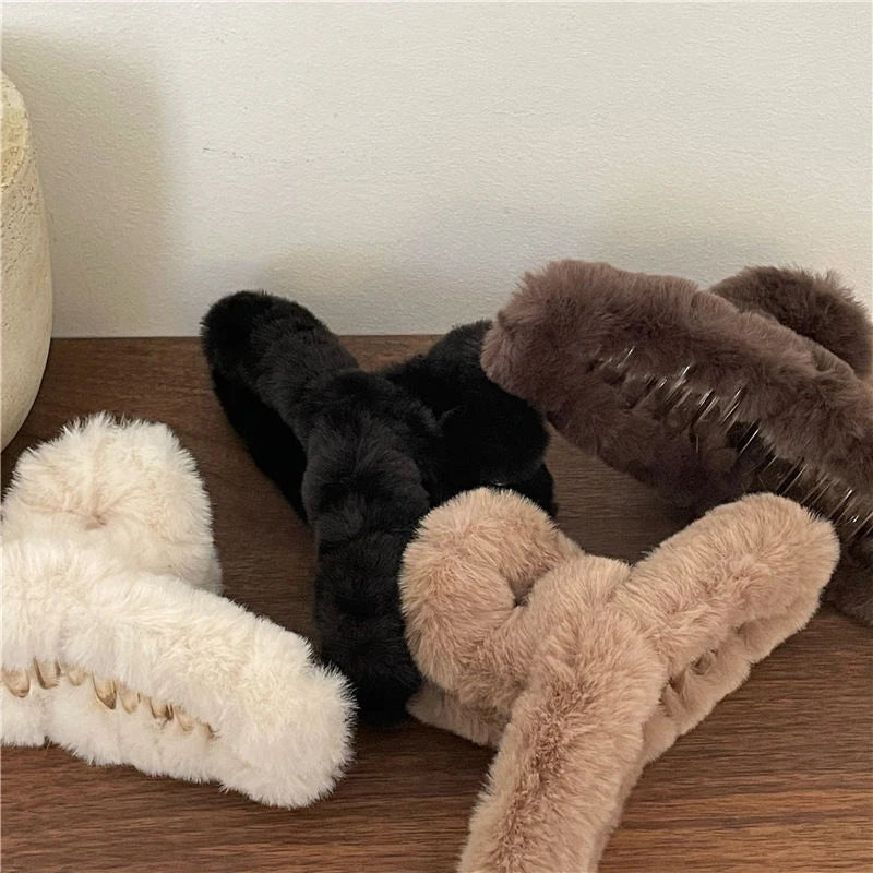 Cartoon Bear Plush Hair Claw